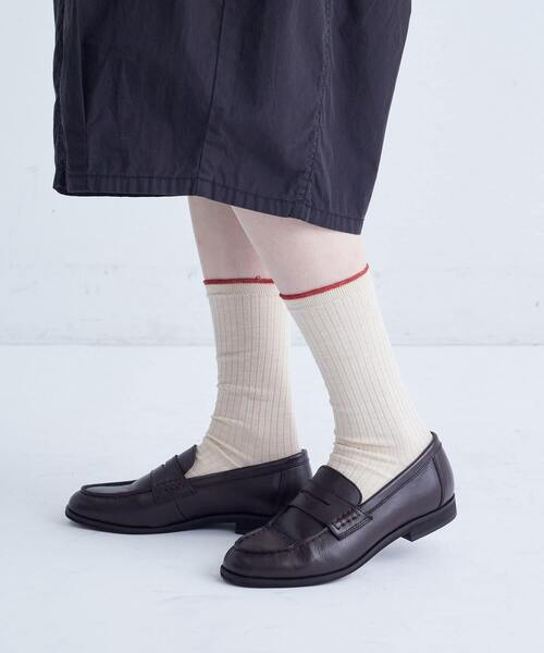 conges payes ADIEU TRISTESSE（コンジェ ペイエ アデュートリステス）の「配色リブソックス（ソックス/靴下・レディース・カーキ/ベージュ・FREE）」の5枚目の写真