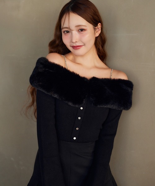 one after another NICE CLAUP（ワンアフターアナザーナイスクラップ）の「WEB限定/ビジューフェイクファーニット（ニット/セーター・レディース・ピンク/モカ/ブラック/アイボリー・FREE）」の16枚目の写真