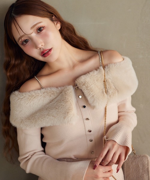 セール】WEB限定/ビジューフェイクファーニット（ニット/セーター