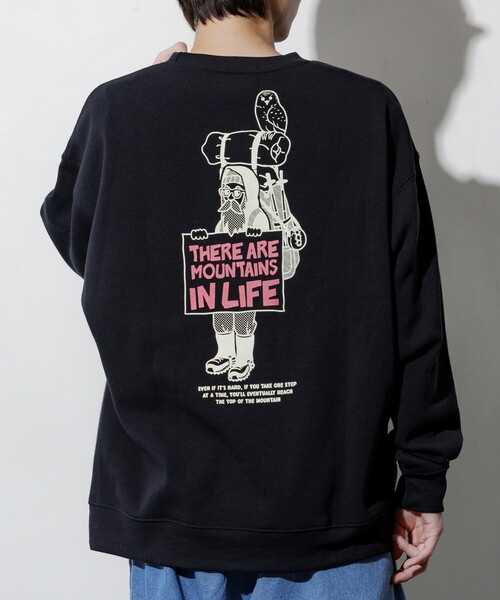FREAK'S STORE(フリークスストア)の「限定展開 リラックスフィット バックプリント クルーネック スウェット / CAMP MAN(スウェット・メンズ・グレー/ブラック・MEDIUM/SMALL/LARGE)」の22枚目の写真