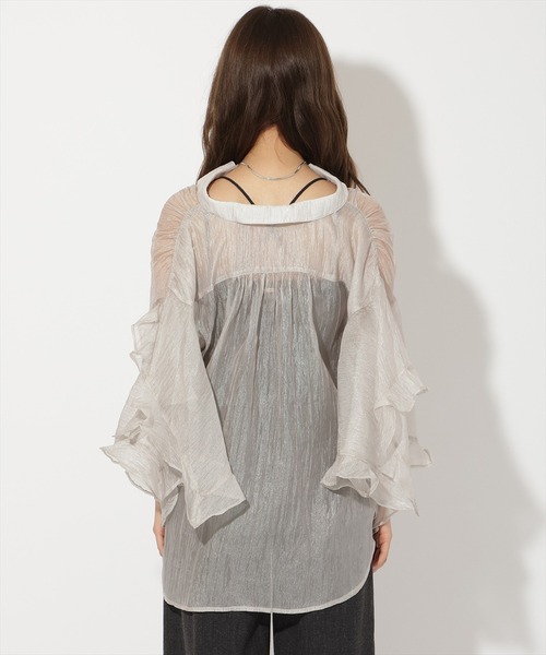 AND COUTURE(アンドクチュール)の「シアープリーツフリルシャツ(シャツ/ブラウス・レディース・アイボリー/ベージュ/ピンク・FREE)」の20枚目の写真