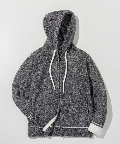 1PIU1UGUALE3 RELAX(ウノピゥウノウグァーレトレ リラックス)バイ