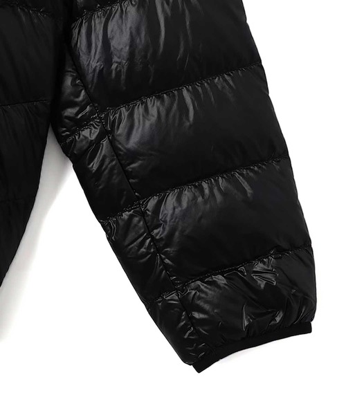 NANGA（ナンガ）の「NANGA-７DAYS　インナーダウンカーディガン（その他アウター・メンズ・ブラック・M/L/XL）」の4枚目の写真