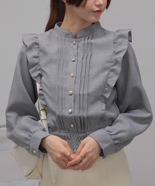 pumpkin port(パンプキンポート)の「ツィード風 ピンタックフリル 長袖 クロップド丈 ブラウス トップス(シャツ/ブラウス・レディース・モカ/ブラウン/ブラック/アイボリー/グレー/ブルー・M/L)」の8枚目の写真