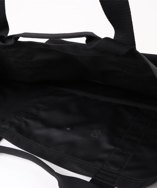 Carhartt（カーハート）の「Carhartt クラシックオープントートバッグ32L（トートバッグ・メンズ・ブラック/ブラウン・FREE）」の5枚目の写真