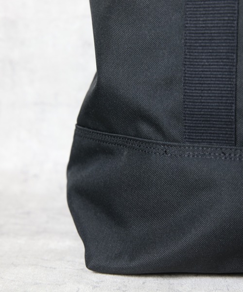 Carhartt（カーハート）の「Carhartt クラシックオープントートバッグ32L（トートバッグ・メンズ・ブラック/ブラウン・FREE）」の10枚目の写真