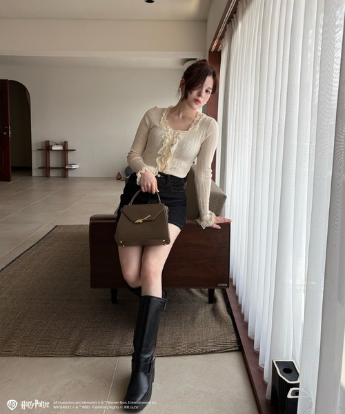 my twilight（マイトワイライト）の「【Harry Potterコラボ】 ホグズミード ほうきモチーフ 台形ミニバッグ（ハンドバッグ・レディース・ブラック/グレー/ホワイト・FREE）」の21枚目の写真