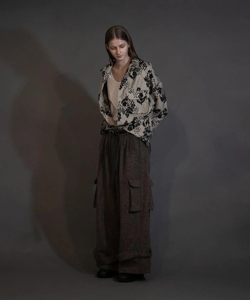 my beautiful landlet（マイビューティフルランドレット）の「【my beautiful landlet】 ALPACA SHAGGY WIDE CARGO PANTS（カーゴパンツ・メンズ・ベージュ/ブラウン/ブラック・1/0）」の6枚目の写真