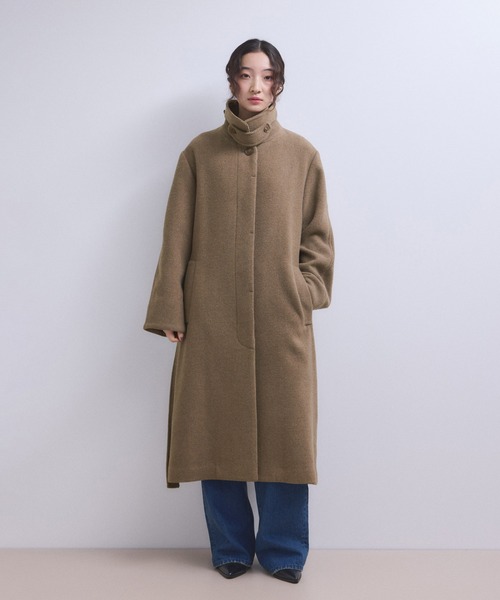 ADAM ET ROPE'（アダムエロペ）の「【WEB限定】ベルテッドオーバーサイズロングコート（ステンカラーコート・レディース・ベージュ/ブラック/グレー/ブラウン・FREE）」の12枚目の写真
