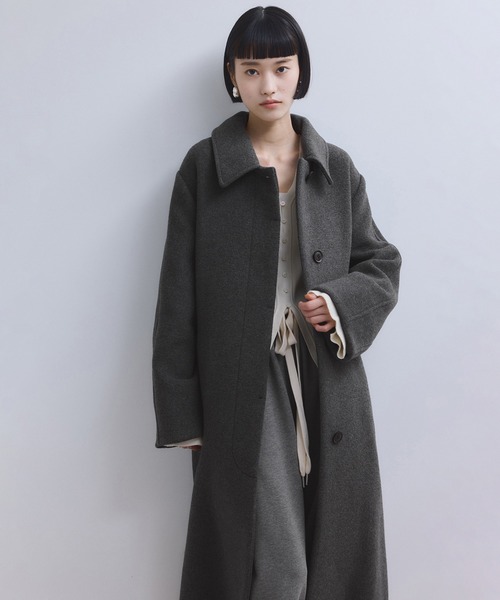 ADAM ET ROPE'（アダムエロペ）の「【WEB限定】ベルテッドオーバーサイズロングコート（ステンカラーコート・レディース・ベージュ/ブラック/グレー/ブラウン・FREE）」の14枚目の写真