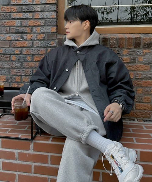 NOWLE(ノウル)の「【NOWLE】スタンドカラー ブラック デニムブルゾン(デニムジャケット・メンズ・ダークネイビー・MEDIUM/LARGE/X-LARGE)」の4枚目の写真