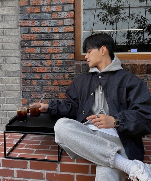 NOWLE(ノウル)の「【NOWLE】スタンドカラー ブラック デニムブルゾン(デニムジャケット・メンズ・ダークネイビー・MEDIUM/LARGE/X-LARGE)」の7枚目の写真