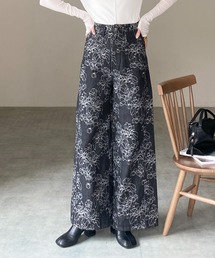 She's Closet（シーズクローゼット）の「ハイウエストワイドストレート花柄ジャガードデニムパンツ（デニムパンツ・レディース）」