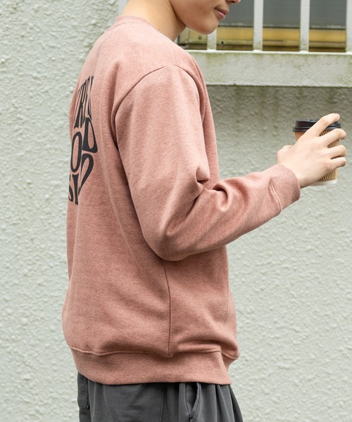 HANGTEN(ハンテン)の「【HANGTEN/ハンテン】起毛バックプリントトレーナー/スウェット ユニセックス 長袖 クルーネック サーフ バックプリント ロゴ カジュアル ストリート アメカジ ヴィンテージ レトロ(スウェット・メンズ・エンジ/ベージュ/ネイビー/グレー・MEDIUM/LARGE/X-LARGE)」の7枚目の写真
