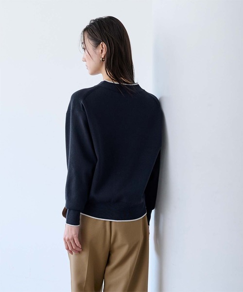 UR'S(ユアーズ)の「Vネックゴールド釦カーディガン(カーディガン/ボレロ・レディース・ブラック/ネイビー/チャコール/キャメル・L/M/S)」の21枚目の写真