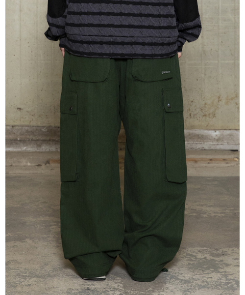 GLACK(グラック)の「GP172 ルーズカーゴヘリンボーンコットンパンツ (オリーブ)(その他パンツ・レディース・その他・SMALL/MEDIUM/LARGE)」の11枚目の写真