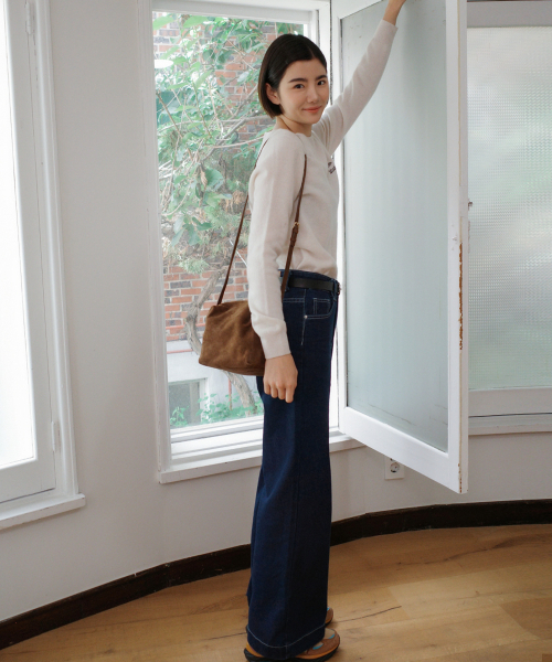 muahmuah（ムーアムーア）の「ワイドローデニムパンツ（デニムパンツ・レディース・その他・SMALL/MEDIUM/LARGE）」の4枚目の写真