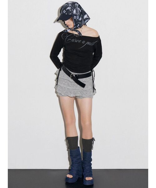 EMODA（エモダ）の「2トーンスカーフキャップ（キャップ・レディース・ネイビー/ホワイト・FREE）」の4枚目の写真