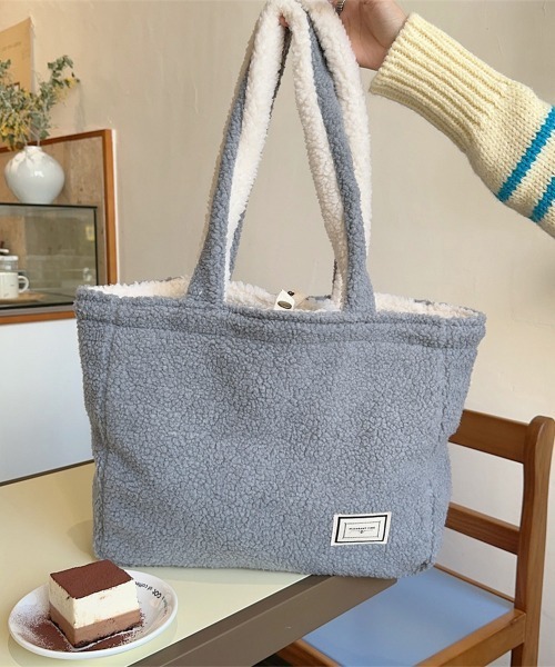 Miniministore(ミニミニストア)の「トートバッグ 両面 もこもこ 大容量(トートバッグ・レディース・ホワイト×ブラウン/ホワイト×グレー・FREE)」の2枚目の写真