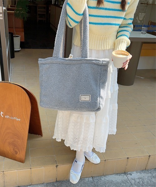Miniministore(ミニミニストア)の「トートバッグ 両面 もこもこ 大容量(トートバッグ・レディース・ホワイト×ブラウン/ホワイト×グレー・FREE)」の14枚目の写真