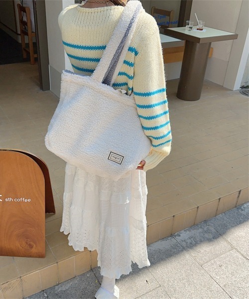 Miniministore(ミニミニストア)の「トートバッグ 両面 もこもこ 大容量(トートバッグ・レディース・ホワイト×ブラウン/ホワイト×グレー・FREE)」の18枚目の写真