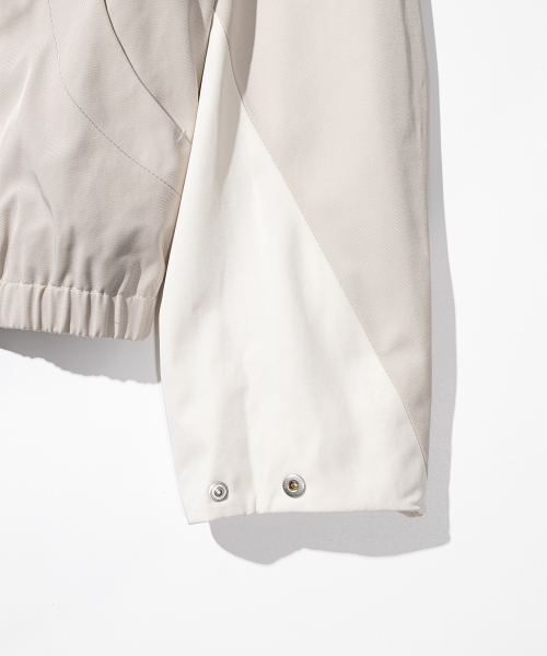 MASSNOUN（マスノウン）の「インバーテッドインシジョンブルゾンジャケットMSHJK001-BG（ブルゾン・レディース・その他・LARGE/MEDIUM）」の7枚目の写真