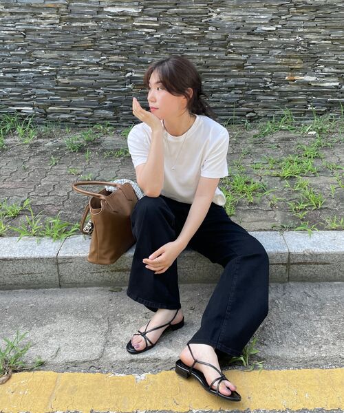 LADY VOLUME(レディーボリューム)の「ストレートフレアジーンズ (ブラック)(デニムパンツ・レディース・その他・SMALL/MEDIUM/LARGE)」の18枚目の写真