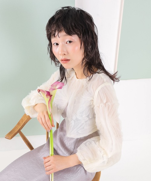 Kana(カナ)の「【kaene別注企画】チュールエンブロイダリーボレロ 光沢サテンAラインドレス 2点セット パーティー結婚式 お呼ばれ オケージョンドレス(ドレス・レディース・ラベンダー/ベージュ/ベージュ×ブラック・S)」の11枚目の写真