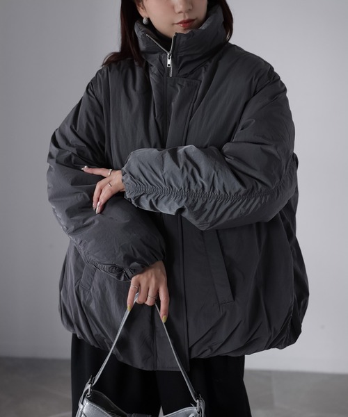 Riberry（リベリー）の「ナイロンワッシャー中綿ダウンジャケット（ダウンジャケット/コート・レディース・ブラウン/アイボリー/ブラック/チャコールグレー・FREE）」の12枚目の写真