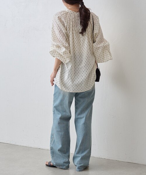 BEARDSLEY（ビアズリー）の「スモールカットジャガードブラウス（シャツ/ブラウス・レディース・ホワイト・FREE）」の19枚目の写真