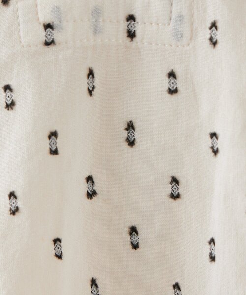 BEARDSLEY（ビアズリー）の「スモールカットジャガードブラウス（シャツ/ブラウス・レディース・ホワイト・FREE）」の2枚目の写真