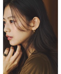 anuans（アニュアンス）の「ストーンモチーフピアス（ピアス（両耳用））」