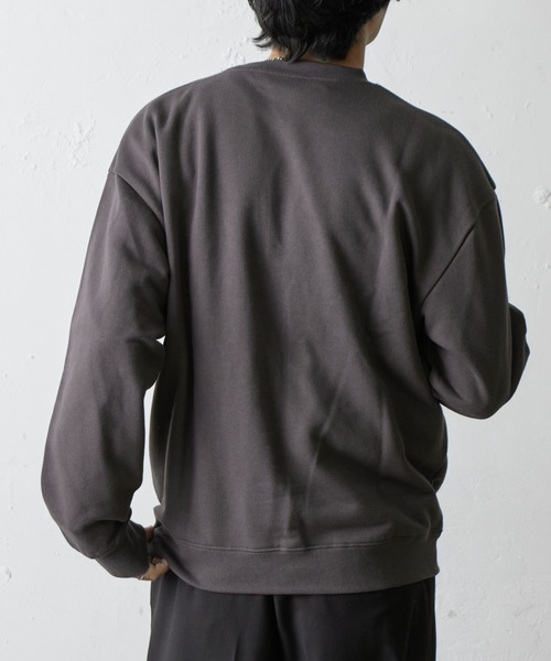 COLONY 2139（コロニートゥーワンスリーナイン）の「GODSAVEスウェットクルーネック（スウェット・メンズ・グレー/チャコールグレー・MEDIUM/LARGE）」の5枚目の写真