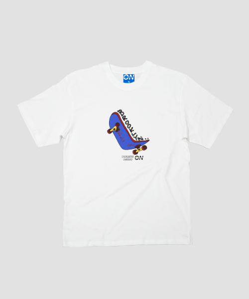 NOTHINGON(ナッシング オン)の「スケートボードイラストグラフィック半袖Tシャツホワイト(Tシャツ/カットソー・メンズ・その他・LARGE/SMALL/X-LARGE)」の1枚目の写真