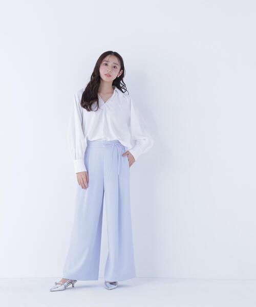 NATURAL BEAUTY BASIC(ナチュラルビューティーベーシック)の「◇スキッパーリボンタイブラウス(シャツ/ブラウス・レディース・ライトグリーン/ネイビー/オフホワイト・MEDIUM/SMALL)」の13枚目の写真
