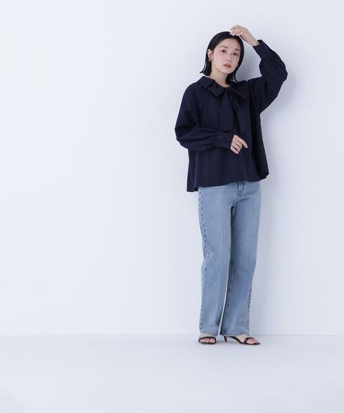 NATURAL BEAUTY BASIC(ナチュラルビューティーベーシック)の「◇スキッパーリボンタイブラウス(シャツ/ブラウス・レディース・ライトグリーン/ネイビー/オフホワイト・MEDIUM/SMALL)」の19枚目の写真