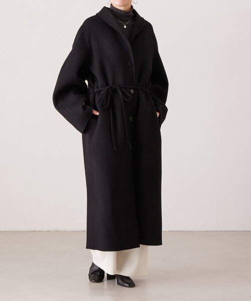 BEARDSLEY（ビアズリー）の「《RRACE》ショールカラーロングコート