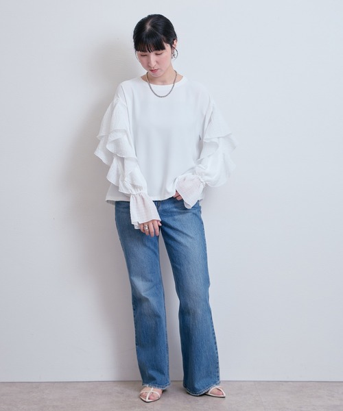 LHELBIE(レルビエ)の「ラッフルスリーブトップス(Tシャツ/カットソー・レディース・ブラック/オフホワイト・M)」の3枚目の写真