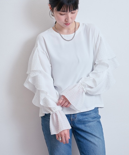 LHELBIE(レルビエ)の「ラッフルスリーブトップス(Tシャツ/カットソー・レディース・ブラック/オフホワイト・M)」の8枚目の写真