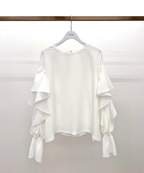 LHELBIE(レルビエ)の「ラッフルスリーブトップス(Tシャツ/カットソー・レディース・ブラック/オフホワイト・M)」の17枚目の写真