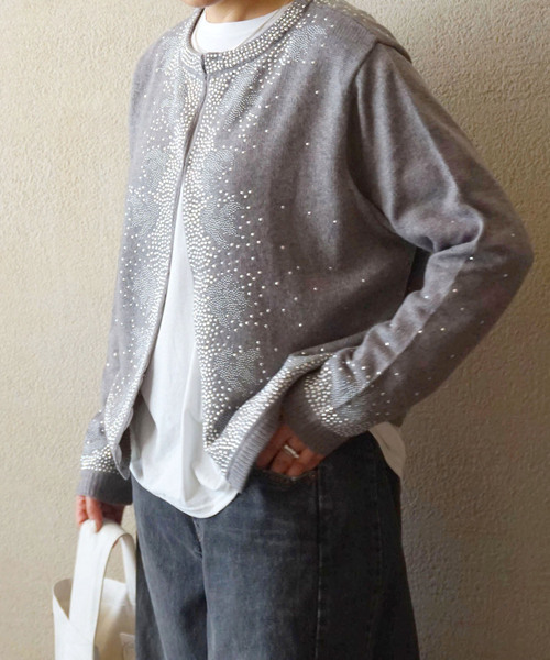 JOURNAL STANDARD LUXE（ジャーナルスタンダード　ラックス）の「ウールMIXビジューカーディガン（ニット/セーター・レディース・グレー/チャコールグレー・FREE）」の14枚目の写真