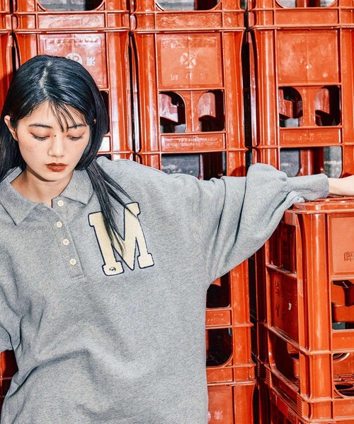 niko and...（ニコアンド）の「[MODE NORM CORE] スウェットロゴポロプルオーバー（スウェット・レディース・ネイビー/グレー/オフホワイト・LARGE/MEDIUM）」の2枚目の写真