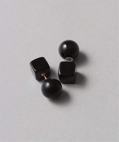Lilas（リラ）の「ラウンド*キューブカラーストーンピアス K10（両耳）（ピアス（両耳用）・レディース・チャコールグレー/ブラック/グリーン/ホワイト/レッド・FREE）」の16枚目の写真