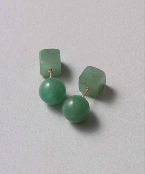 Lilas（リラ）の「ラウンド*キューブカラーストーンピアス K10（両耳）（ピアス（両耳用）・レディース・チャコールグレー/ブラック/グリーン/ホワイト/レッド・FREE）」の17枚目の写真