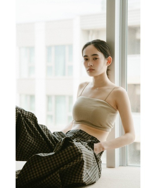 Knuth Marf(クヌースマーフ)の「square bra top(キャミソール・レディース・サンドベージュ/ブラック/アイボリー・FREE)」の12枚目の写真