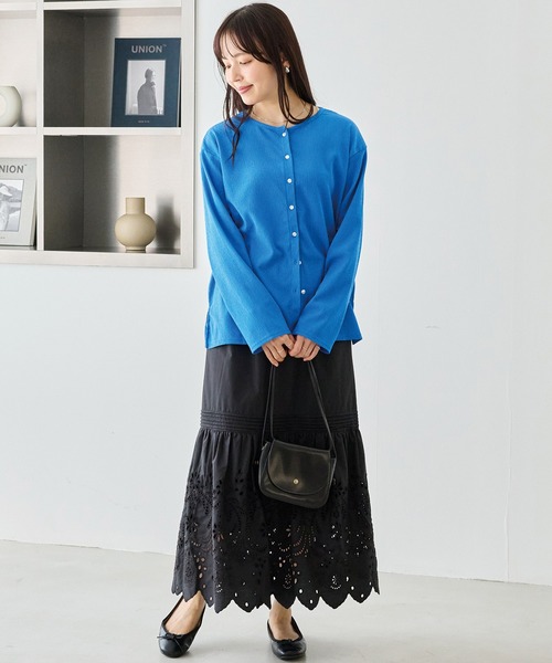 LAVEANGE（ラビアンジェ）の「シアーブラウスカーデ（カーディガン/ボレロ・レディース・ブラック/オフホワイト/ブルー・M/LL/3L/4L/5L）」の9枚目の写真