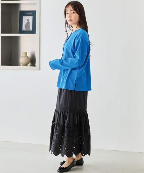 LAVEANGE（ラビアンジェ）の「シアーブラウスカーデ（カーディガン/ボレロ・レディース・ブラック/オフホワイト/ブルー・M/LL/3L/4L/5L）」の12枚目の写真