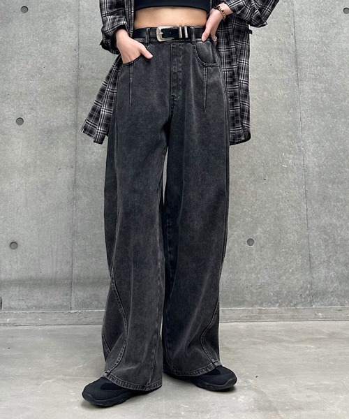 PAGEBOY(ページボーイ)の「<まるでデニム見え!/紫外線カット/接触冷感>マルデニコクーンパンツ(デニムパンツ・レディース・ブラック/ブラック系その他/ブルー系その他/ブルー・SMALL/MEDIUM/LARGE)」の5枚目の写真