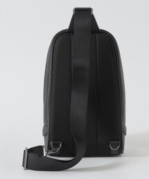 BLACK LABEL CRESTBRIDGE（ブラックレーベル・クレストブリッジ）の