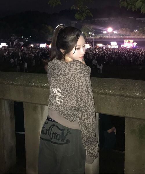 LMCの「WM SIGNATURE COMBO ZIP-UP HOODIE ivory(パーカー・レディース・その他・S/M)」の5枚目の写真